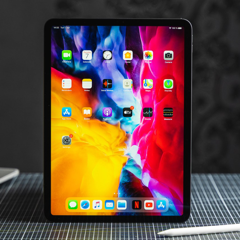 б/у iPad Pro 12.9" (2020) Wi-Fi+Cellular 256Gb Silver (MXFY2), низкая цена