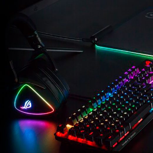 Дротова комп'ютерна гарнітура ASUS Rog Theta 7.1 з RGB-підсвічуванням купити