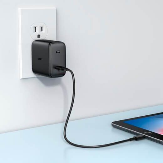 Зарядний пристрій Aukey Omnia PA-B5 100W