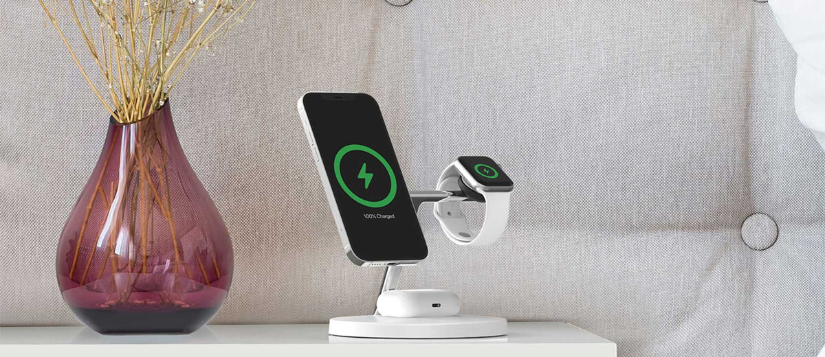 Новинка &ndash; бездротовий зарядний пристрій Belkin 3-in-1 Wireless Charger with MagSafe 15W Black 2022 для iPhone | AirPods | Apple Watch