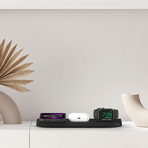 Ціна док-станції Belkin BOOST&uarr;CHARGE PRO 3-in-1 Wireless Charging Pad MagSafe White для iPhone | AirPods | Apple Watch + EU адаптер