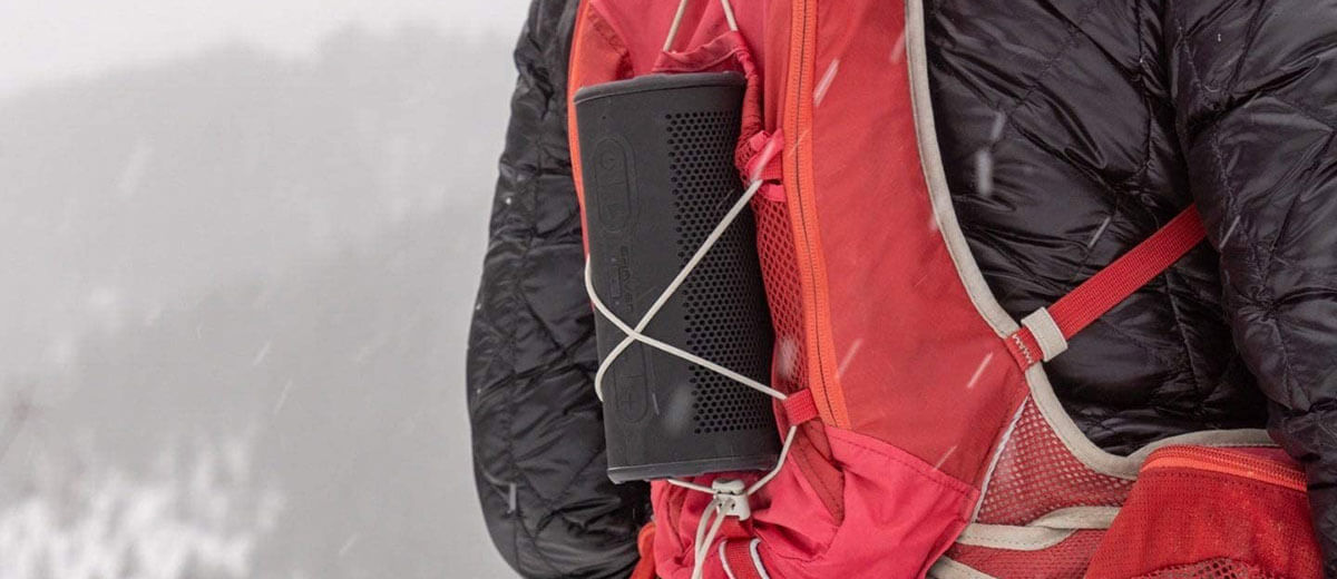 Портативна Bluetooth колонка з Power Bank ZAGG Braven BRV-360