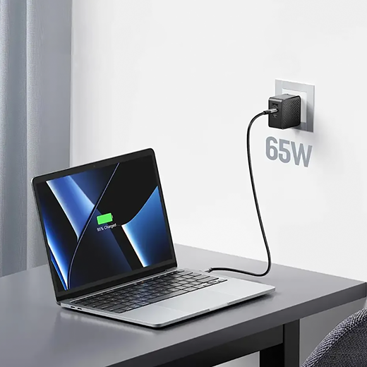 Швидка GaN зарядка iLoungeMax 65W 2xUSB-C+USB-A для iPhone | iPad | MacBook