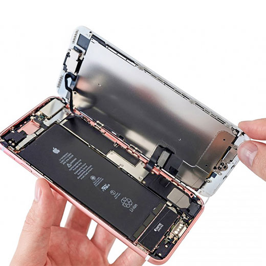Чистка сітки верхнього динаміка iPhone 8 Plus