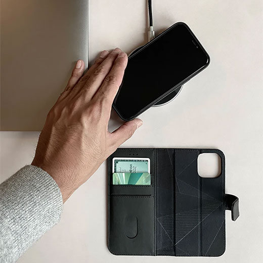 Кожаный чехол-книжка Decoded Detachable Wallet Black для iPhone 12 | 12 Pro обзор
