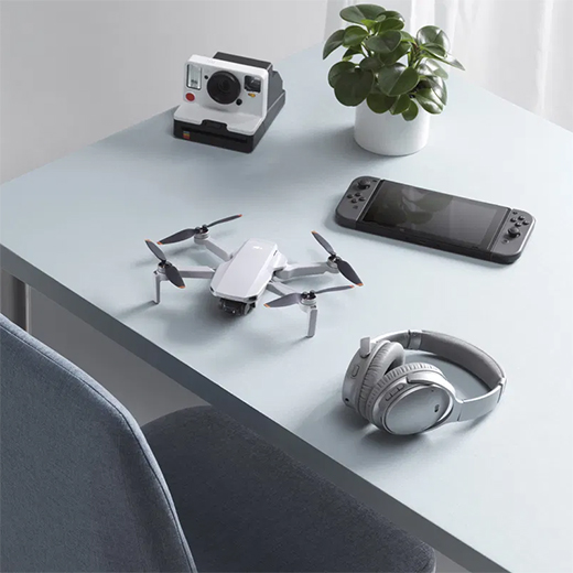 Квадрокоптер (дрон) з камерою DJI Mini 2 Fly More Combo