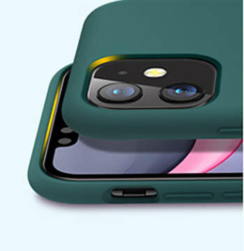 Черный силиконовый чехол ESR Cloud Soft для iPhone 12