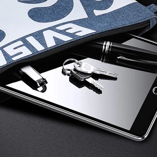 Защитное стекло с рамкой для поклейки ESR 9H 0.33mm для iPad 9 | 8 | 7 10.2" (2021 | 2020 | 2019) | Air 3 | Pro 10.5" — новинка