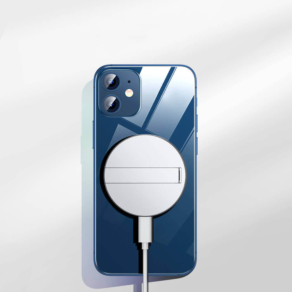 Беспроводная зарядка MagSafe ESR HaloLock Kickstand