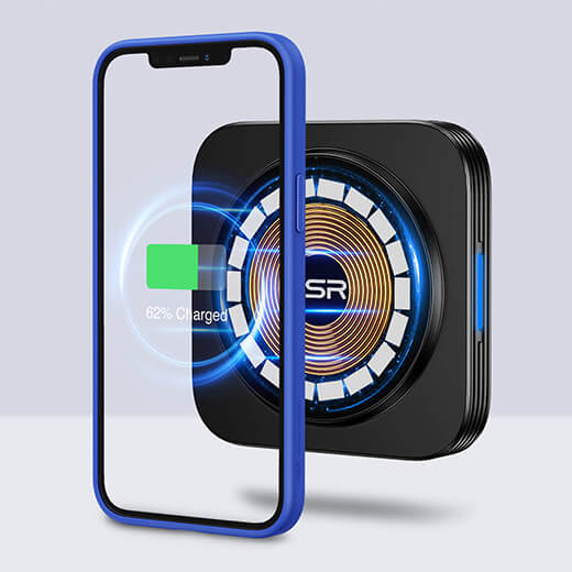 Магнитное автомобильное зарядное устройство ESR Magnetic Wireless Car Charger HaloLock MagSafe для iPhone 12
