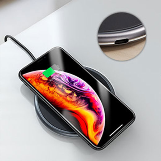 Бездротове зарядний пристрій ESR Tidal Metal-Frame Wireless Charger (15W) для iPhone