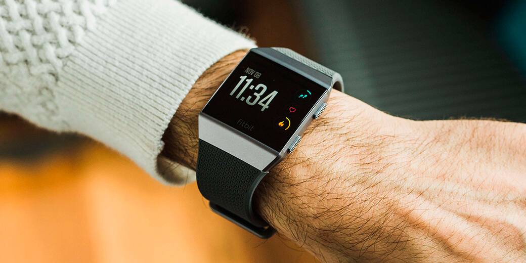 Смарт-часы Fitbit IONIC Fitness Tracker S | L Charcoal 