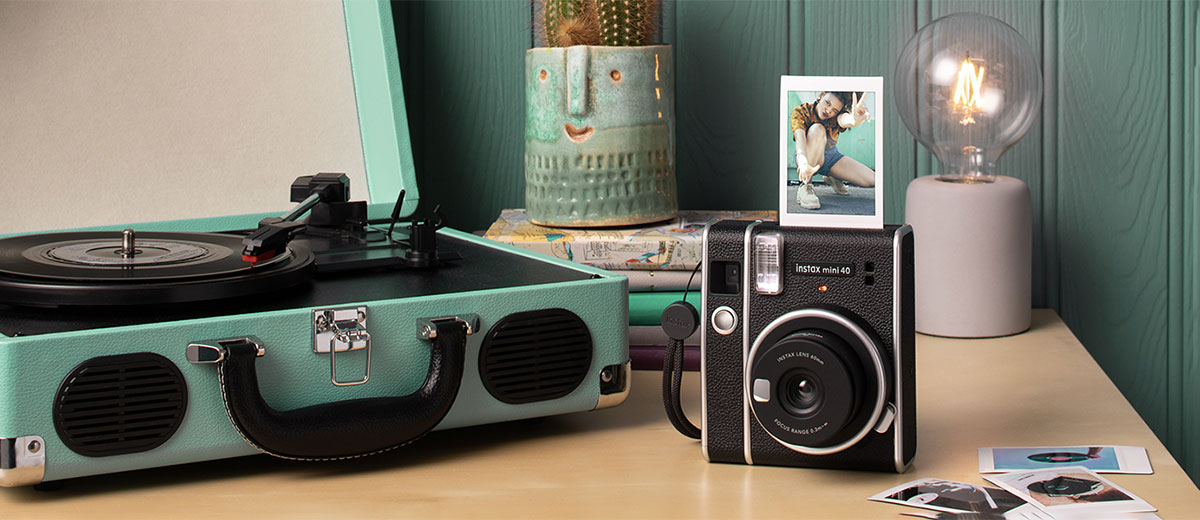 Фотокамера моментальной печати Fujifilm Instax Mini 40 снимки