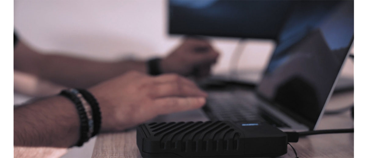 Зовнішній жорсткий диск GNARBOX 2.0 SSD