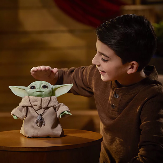 Интерактивная игрушка Hasbro Baby Yoda (Малыш Йода) из Звездные войны: Мандалорец