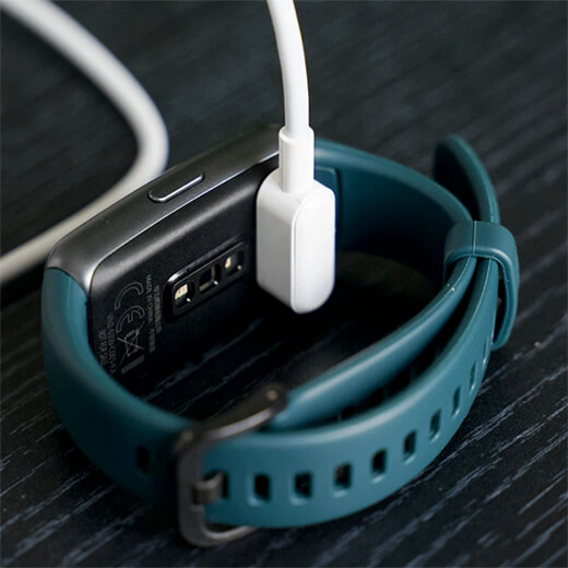 Фитнес-браслет Huawei Band 6