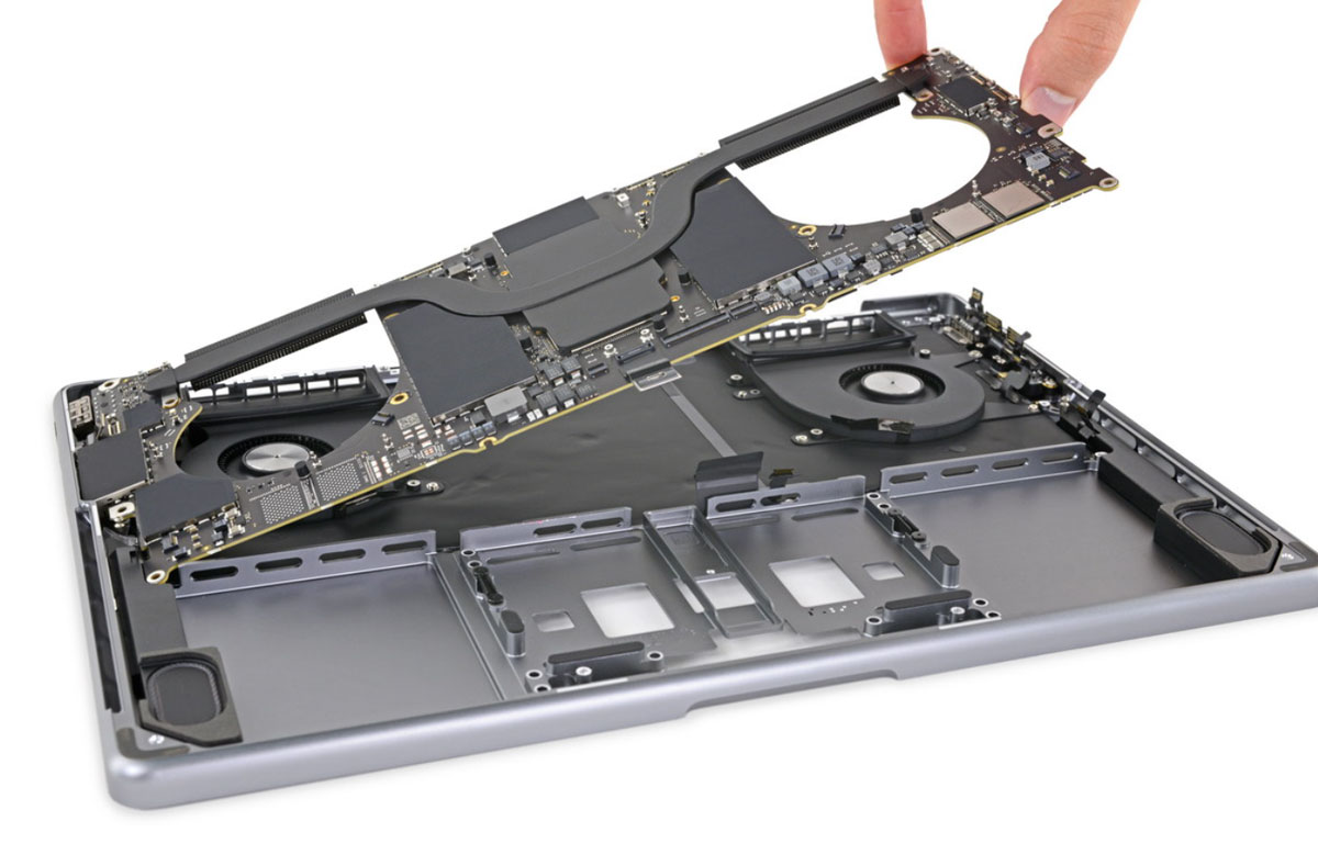 Ремонт MacBook Pro 16" M1 (2021) в Украине и Киеве