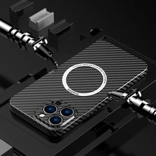 Купити захисний чохол iLoungeMax Carbon Fiber Pattern Case MagSafe Black для iPhone 13 Pro Max