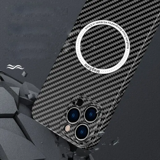 Захисний чохол iLoungeMax Carbon Fiber Pattern Case MagSafe Black для iPhone 13 Pro Max ціна