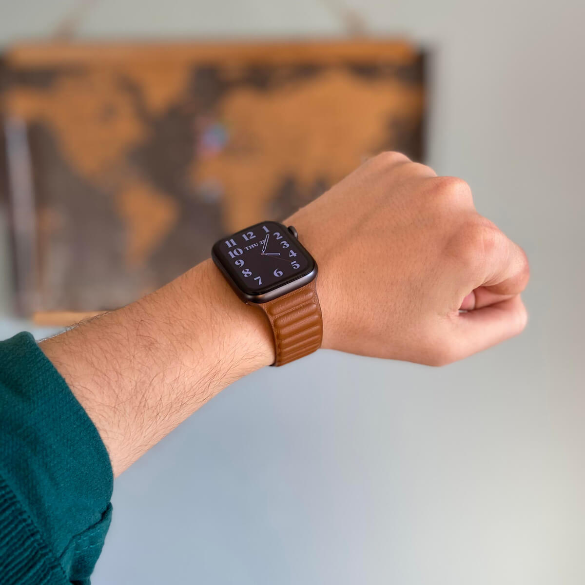 Цена ремешка iLoungeMax Leather Link Magnetic Sequoia Green для Apple Watch Ultra 49mm | 45mm | 44mm | 42mm (M | L) OEM