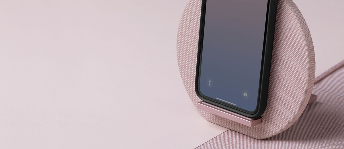 Бездротова зарядка для iPhone Native Union Dock Wireless Charger 10W