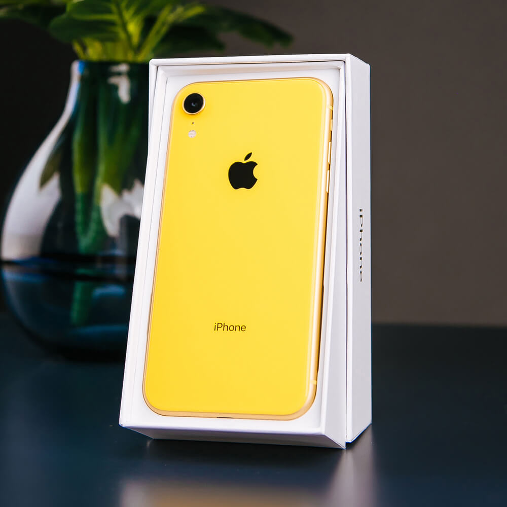 б/у iPhone XR 256GB (PRODUCT)RED (MRYM2), по доступной цене в отличном состоянии