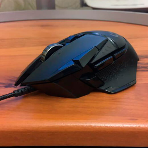 Игровая мышь Logitech G502 HERO Black дизайн