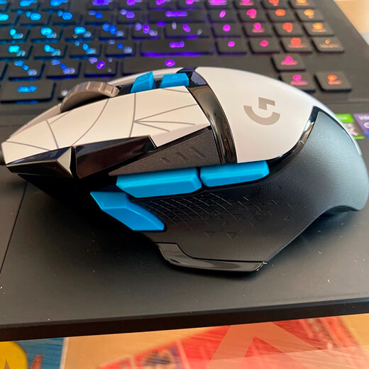 Игровая мышь Logitech G502 HERO Black датчик