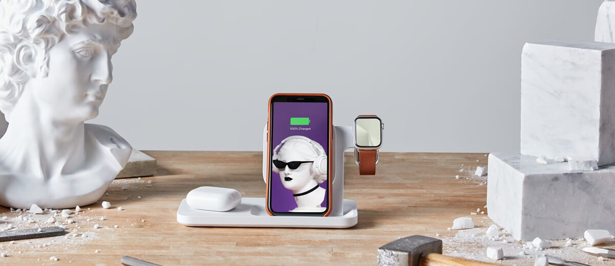 Беспроводная док-станция Logitech Powered 3-in-1 Dock для iPhone/Apple Watch/AirPods