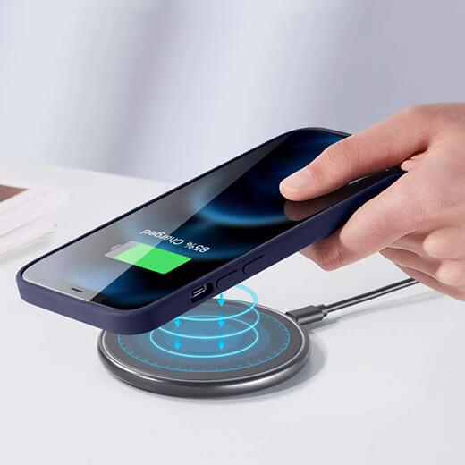 Бездротова зарядка MagSafe ESR HaloLock&trade; Magnetic Wireless Charger Navy Blue для iPhone