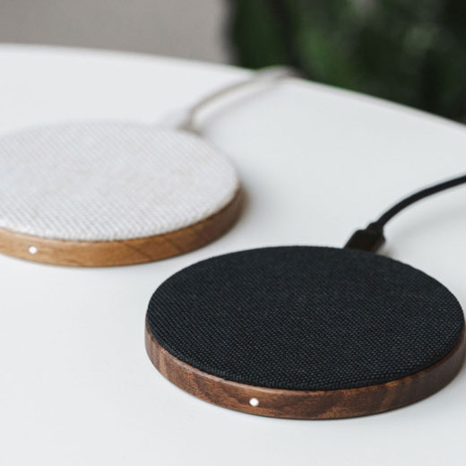 Беспроводное зарядное устройство Woodcessories Ecopad Wireless Fast Charging Pad Walnut 15W купить