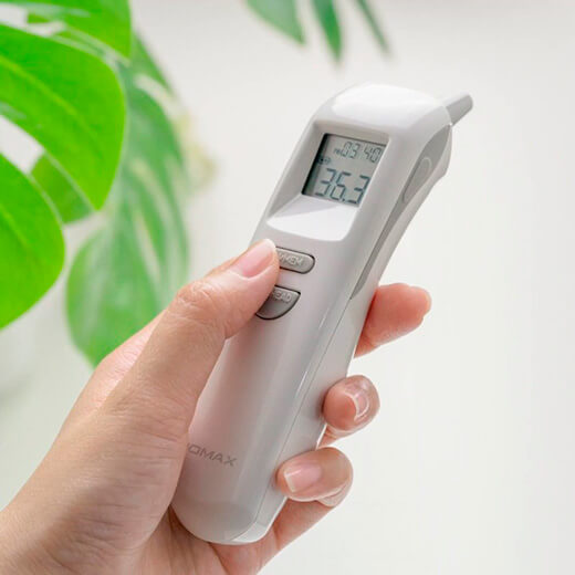 Безконтактний термометр Momax 1-Health Pro Infrared Thermometer White