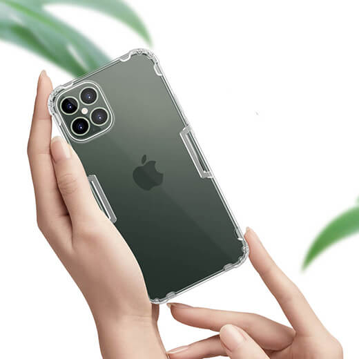 Прозорий силіконовий чохол Nillkin Nature TPU Case White для iPhone 12/12 Pro