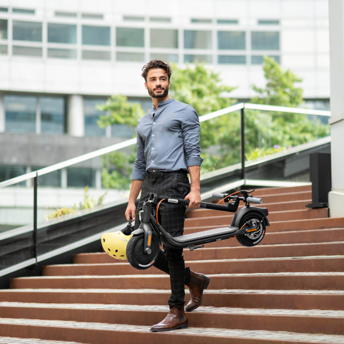 Дизайн электросамоката Ninebot KickScooter by Segway F30E