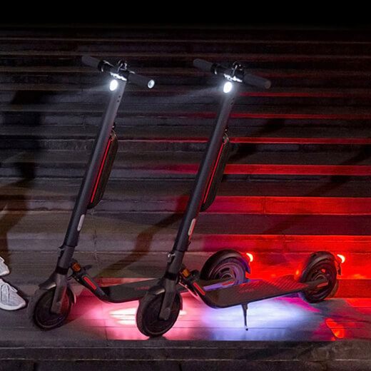 Электросамокат Ninebot by Segway E45E з підсвіткою