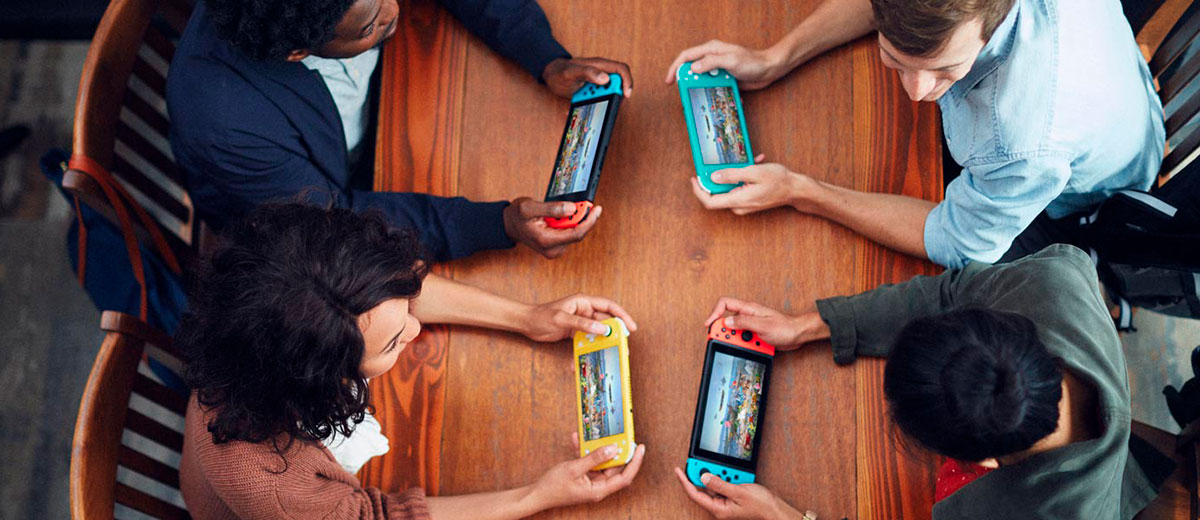 Портативна ігрова консоль Nintendo Switch Lite Turquoise купити в Києві, Україні