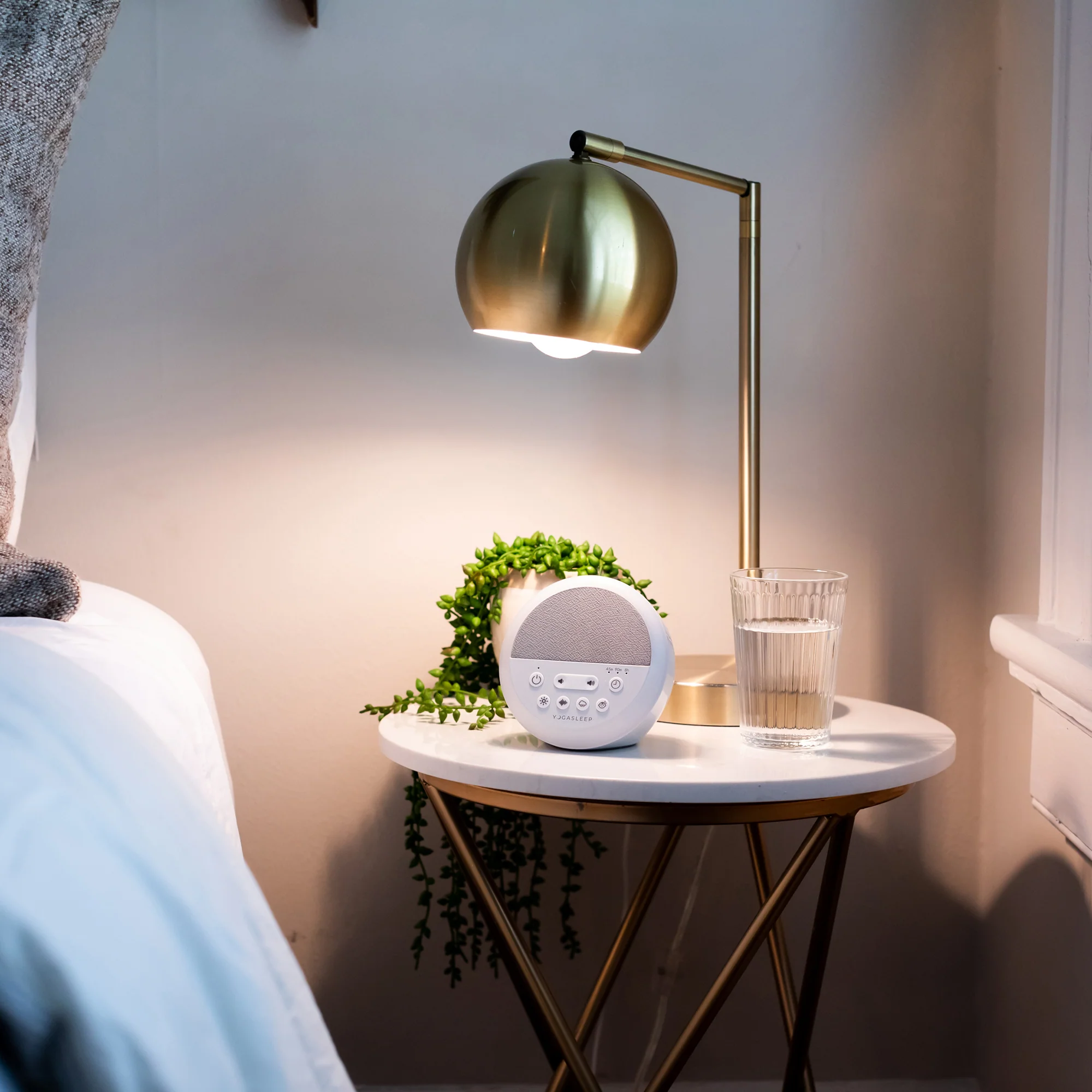 Генератор білогу шуму Yogasleep Nod White Noise Machine з нічником та таймером сну