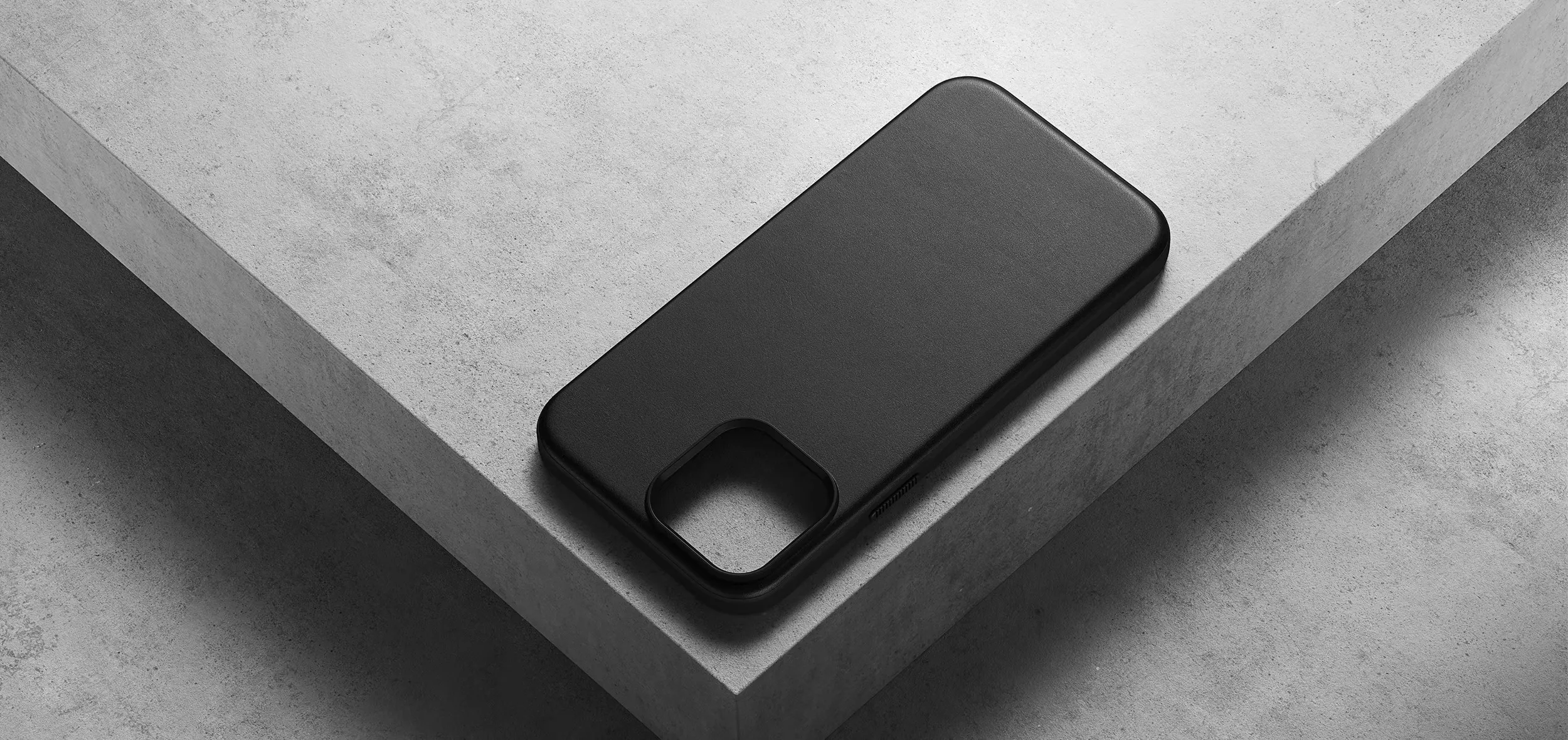 Кожаный чехол Nomad Modern Leather Case Black для iPhone 14 Pro Max характеристики