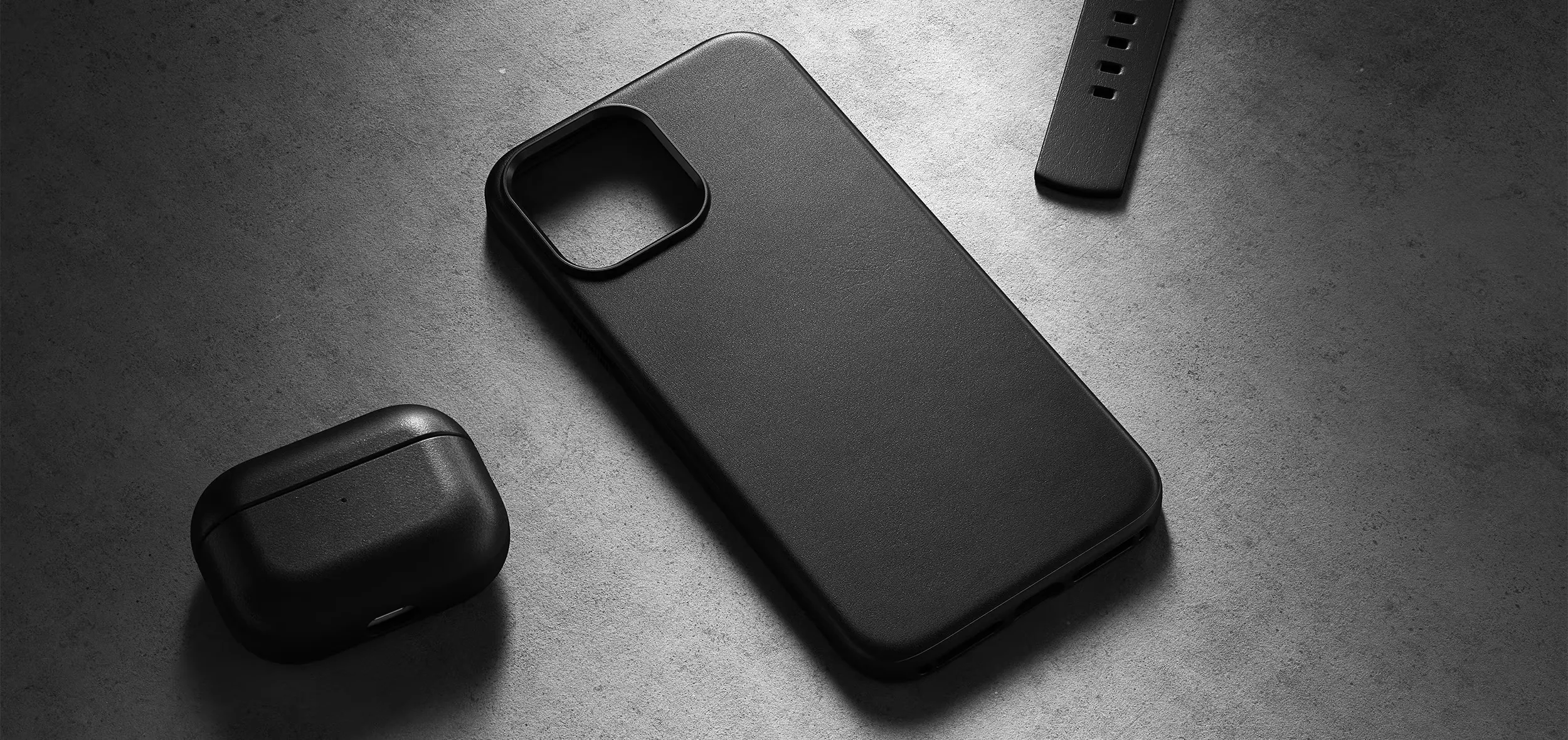 Кожаный чехол Nomad Modern Leather Case Black для iPhone 14 Pro Max купить