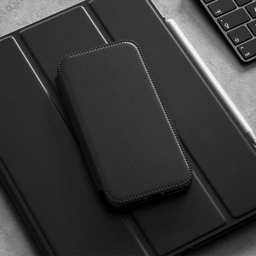 Кожаный чехол-книжка Nomad Rugged Folio Horween Leather Black для iPhone 12 mini
