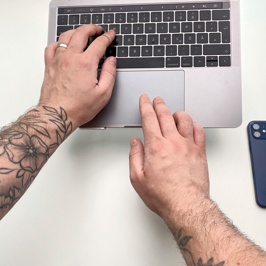 Алюмінієва регульована підставка oneLounge 1Desk для MacBook