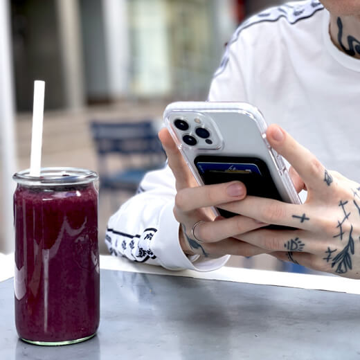Совместимость прозрачного чехла оnеLоungе 1Маg Вumреr МаgSаfе для iРhоnе 13 Pro с MagSafe-аксессуарами