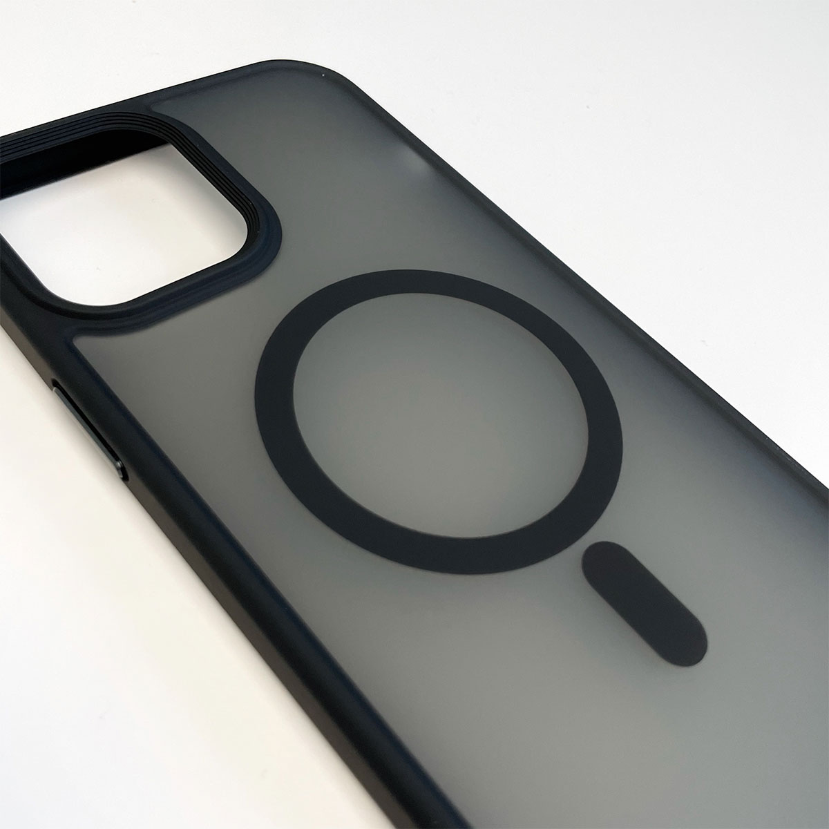 Чехол oneLounge 1Mag Pro MagSafe Black для iPhone 12 Pro Max