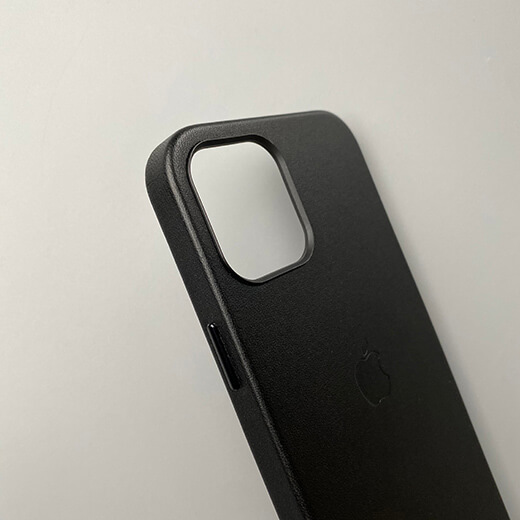 Кожаный чехол iLoungeMax Genuine Leather Case MagSafe Black для iPhone 12 Pro Max ОЕМ