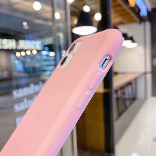 Силіконовий чохол зі шнурком через плече iLoungeMax Shoulder Strap для iPhone 12