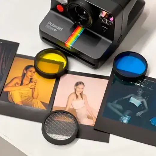 Фотокамера моментального друку Polaroid Now+ Black безкоштовний додаток