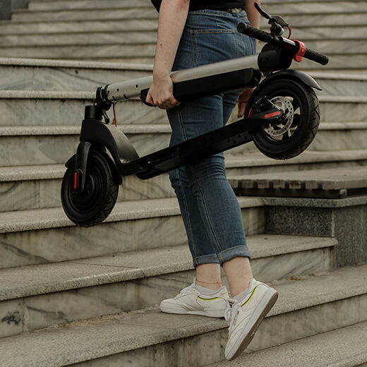 Электросамокат Proove Model X-City Pro компактная конструкция
