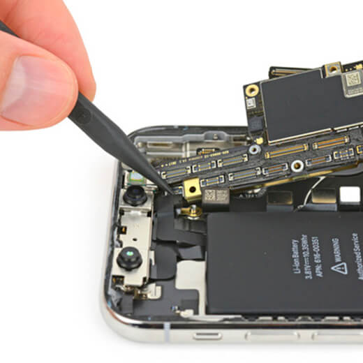 Ремонт материнської плати iPhone 6s