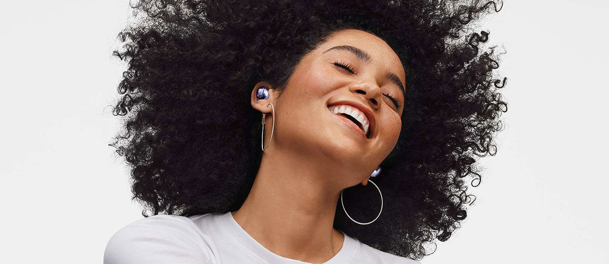 Бездротові навушники з зарядним кейсом Samsung Galaxy Buds Pro