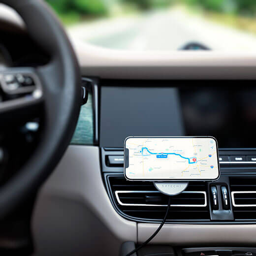 Новинка бездротовий автомобільний зарядний пристрій Satechi Car Charger для iPhone 14 | 13 | 12